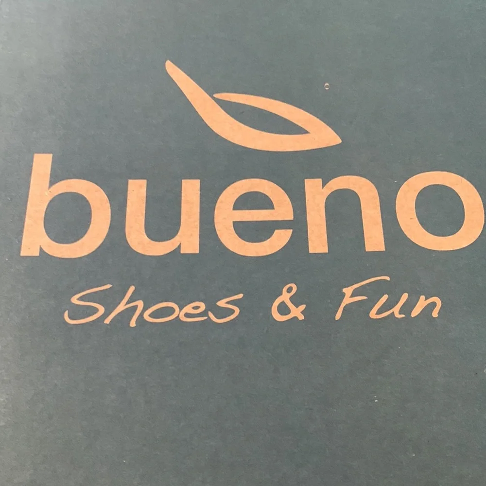 Bueno Red Tulip Walt Boots in Nubuck Suede with Black Elastic - Picture 6 of 6